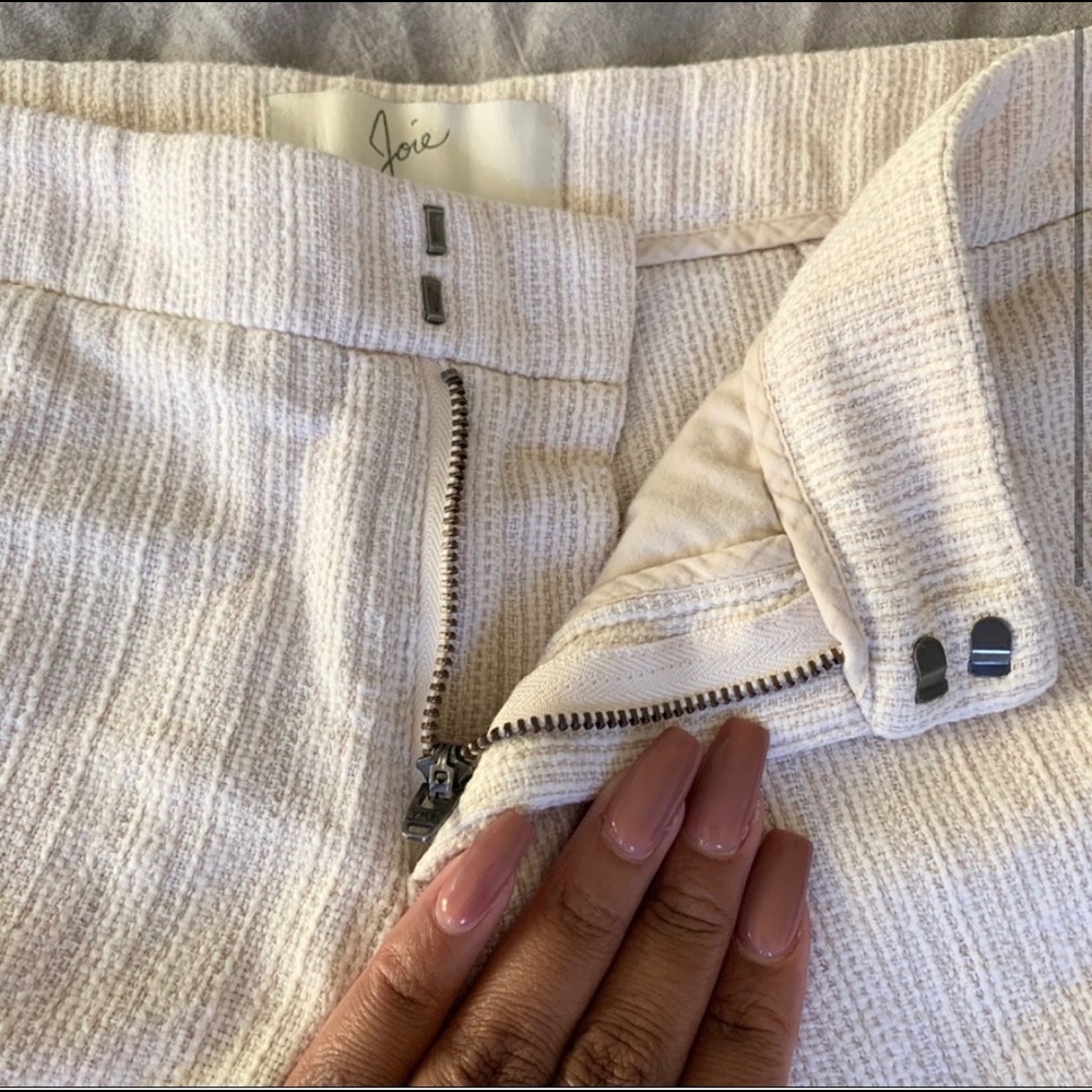 Joie Knit Cream Shorts Size 4 - Picture 5 of 8